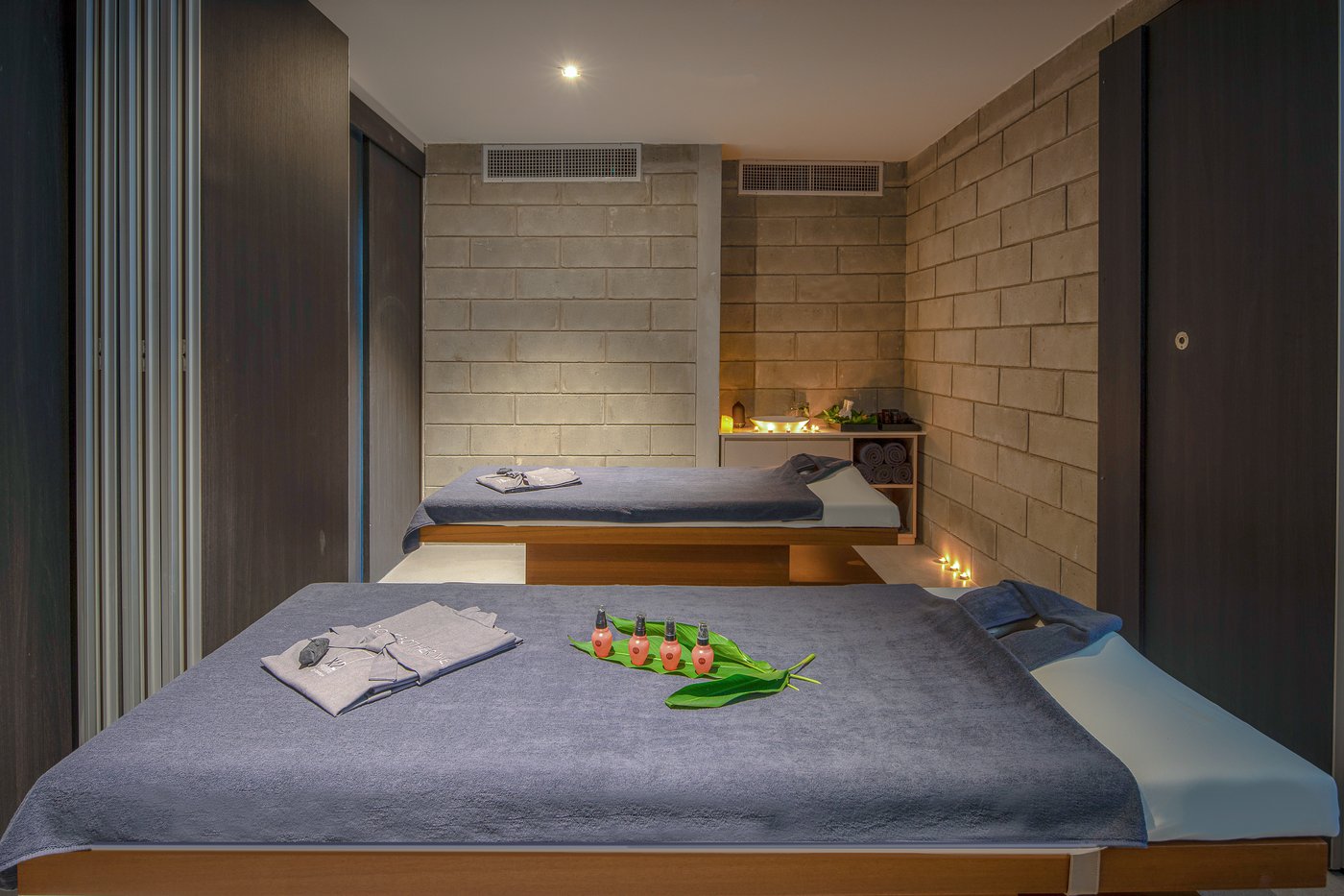 Ocean Spa treatment room